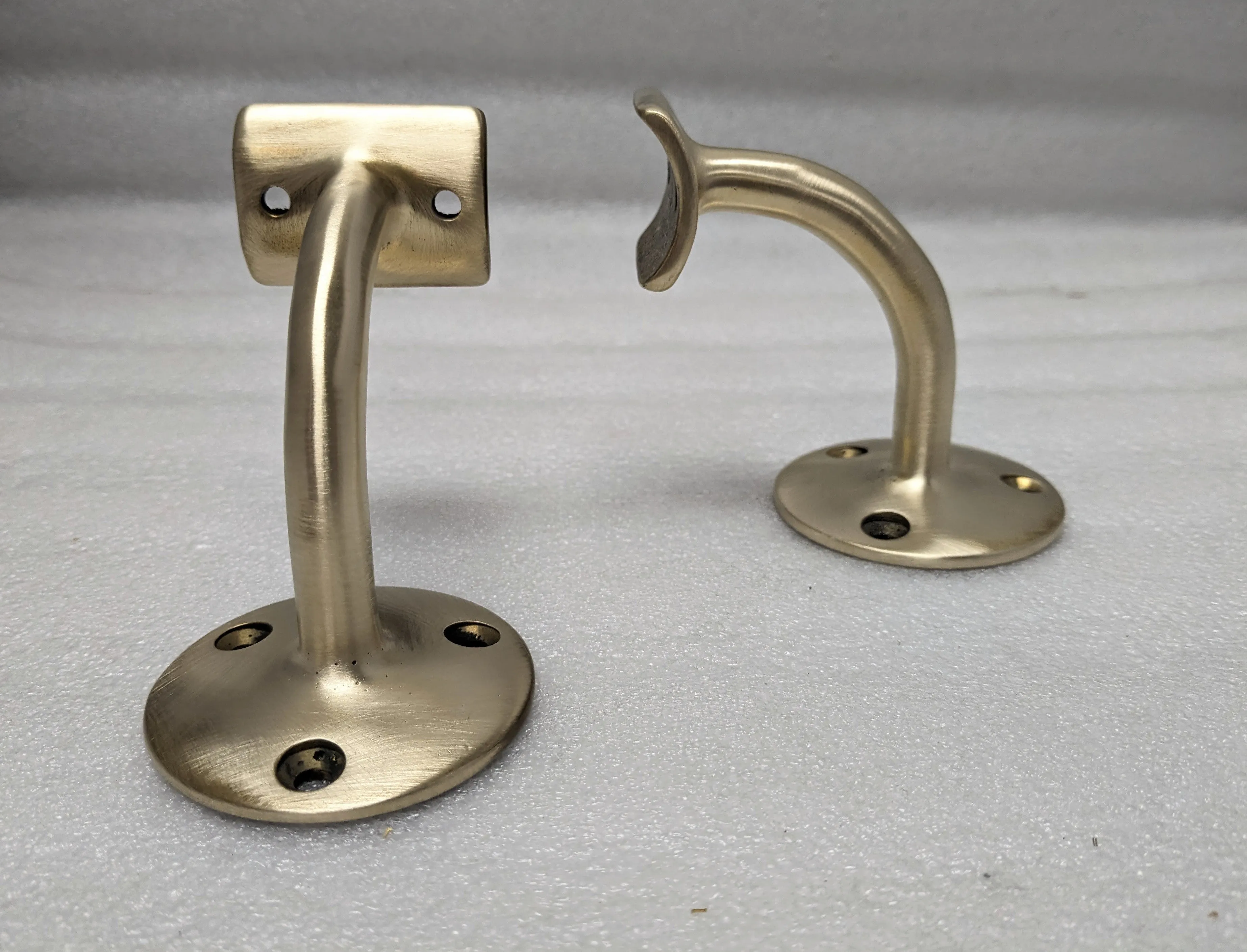 3-Screw Hand Rail Bracket for 1-1/2" Tubing