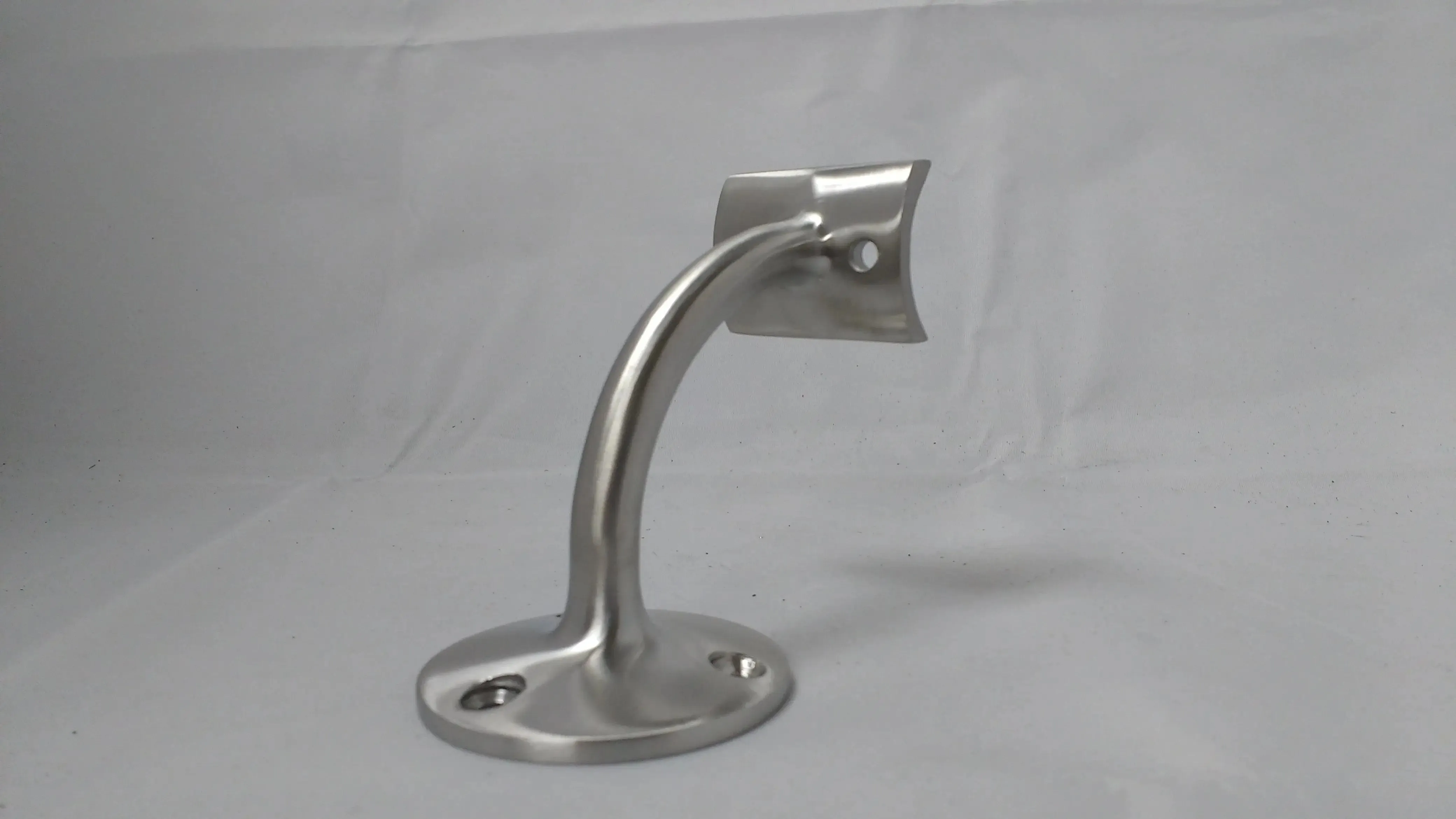 3-Screw Hand Rail Bracket for 1-1/2" Tubing