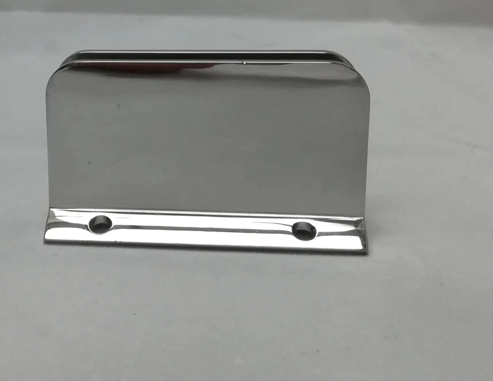 3/8 Standard Glass Center Clip for 3/8" Glass - 2" Tubing