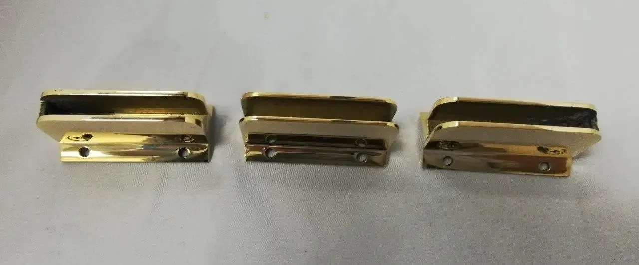3/8 Standard Glass Left Clip for 3/8" Glass - 2" Tubing