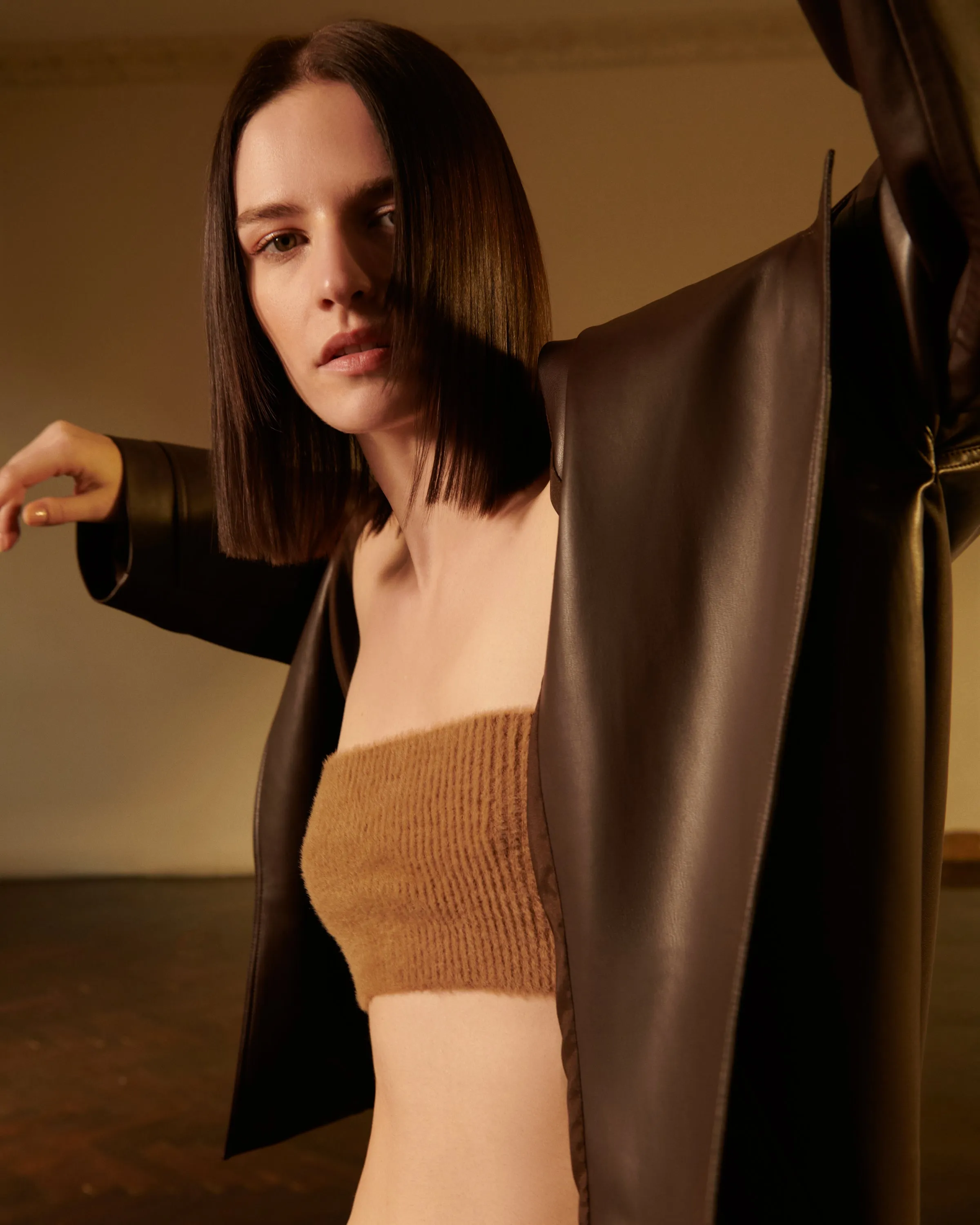 BLACK VEGAN LEATHER OVERSIZED JACKET