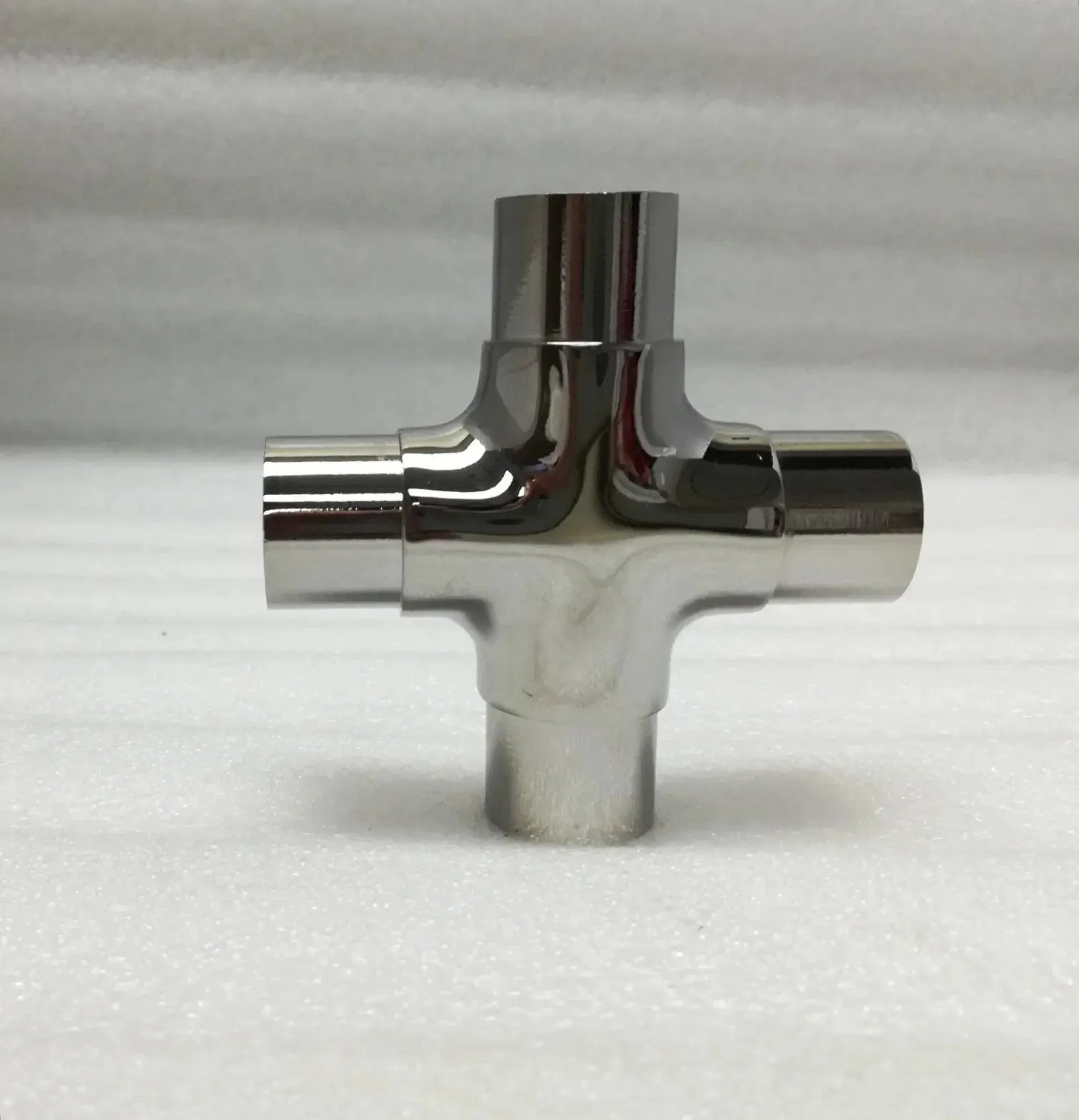 Flush Cross for 1" Tubing