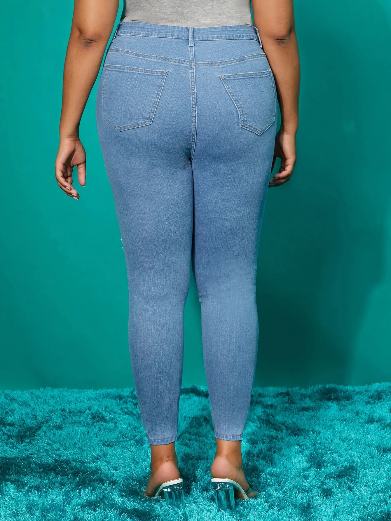 Heart Zipper High Waist Cropped Plus Size Jeans