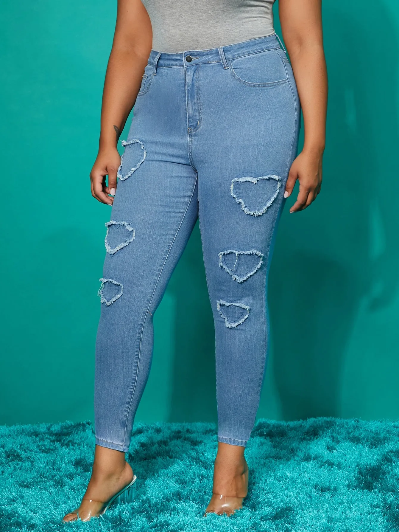 Heart Zipper High Waist Cropped Plus Size Jeans