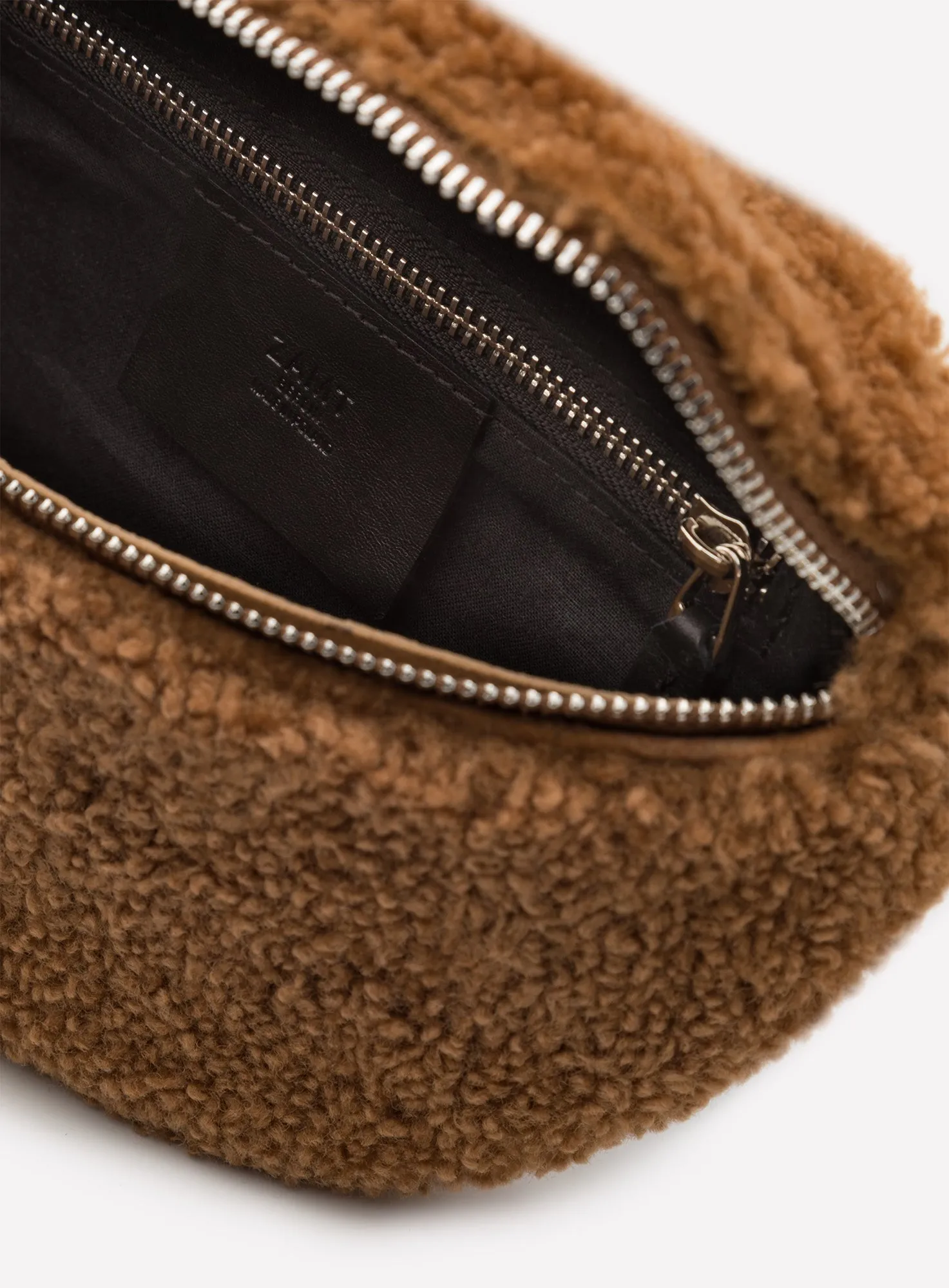 Hip Bag Can Shearling Caramel