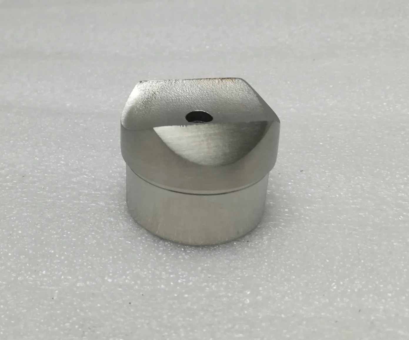 Internal Universal Fitting for 1-1/2" Tubing