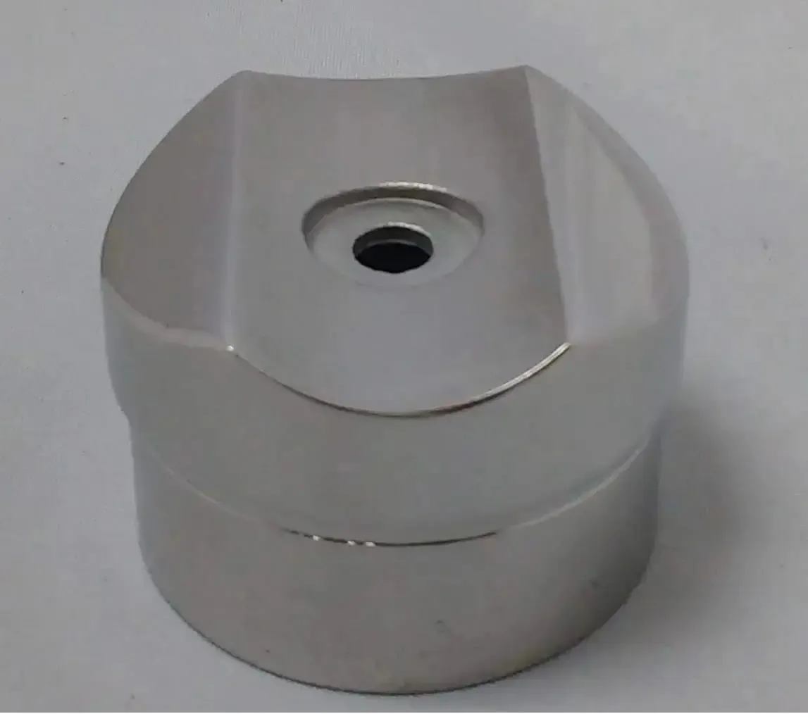 Internal Universal Fitting for 1" Tubing