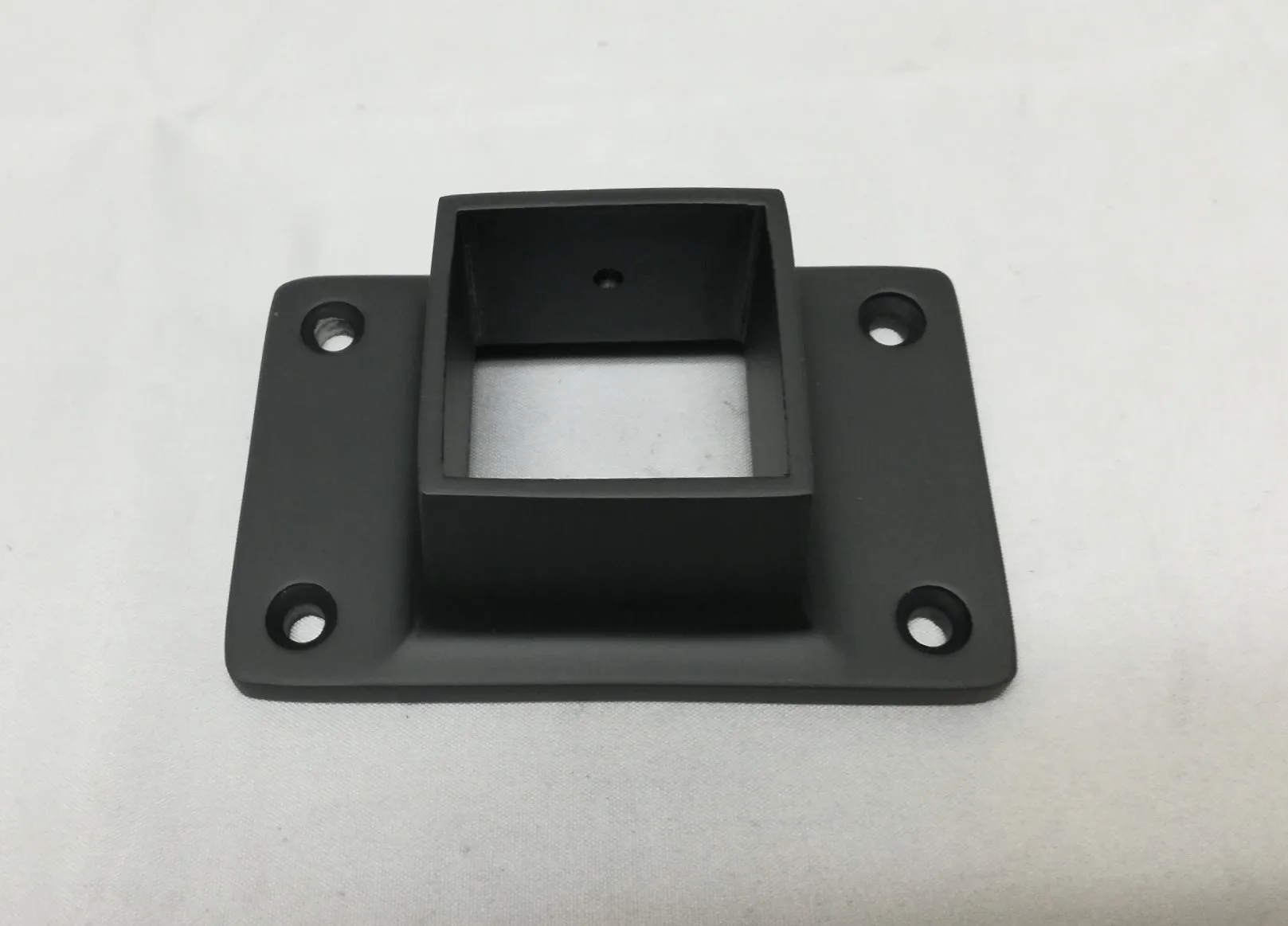 Narrow Flange for 2" Square Tubing