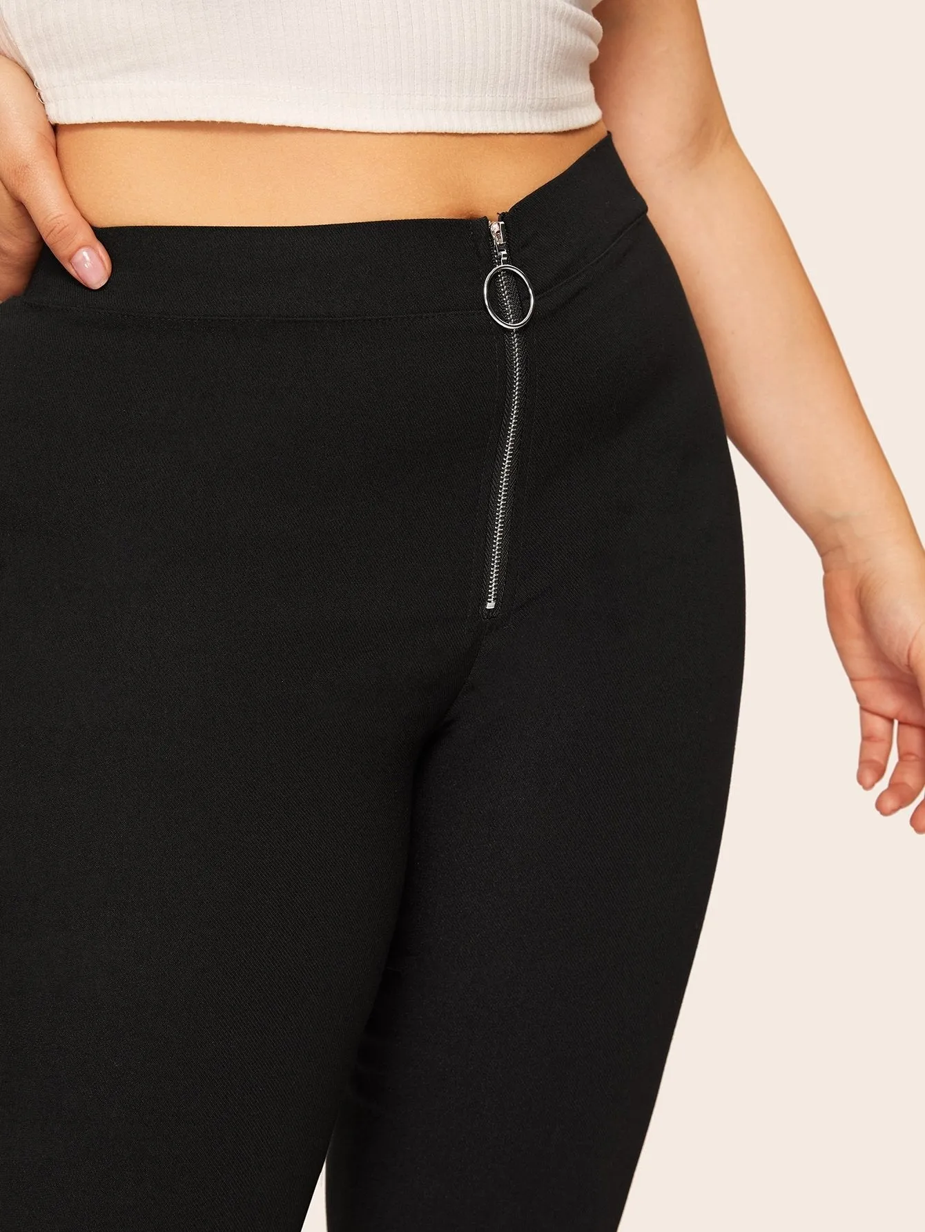 Plus Zipper Solid Skinny Jeans