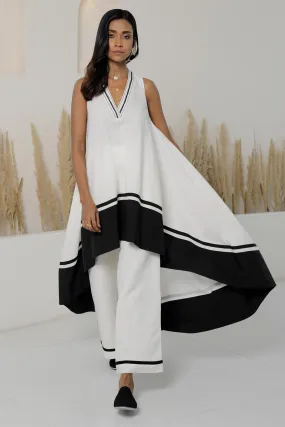 Shiro Kuro Sleeveless High Low Tunic