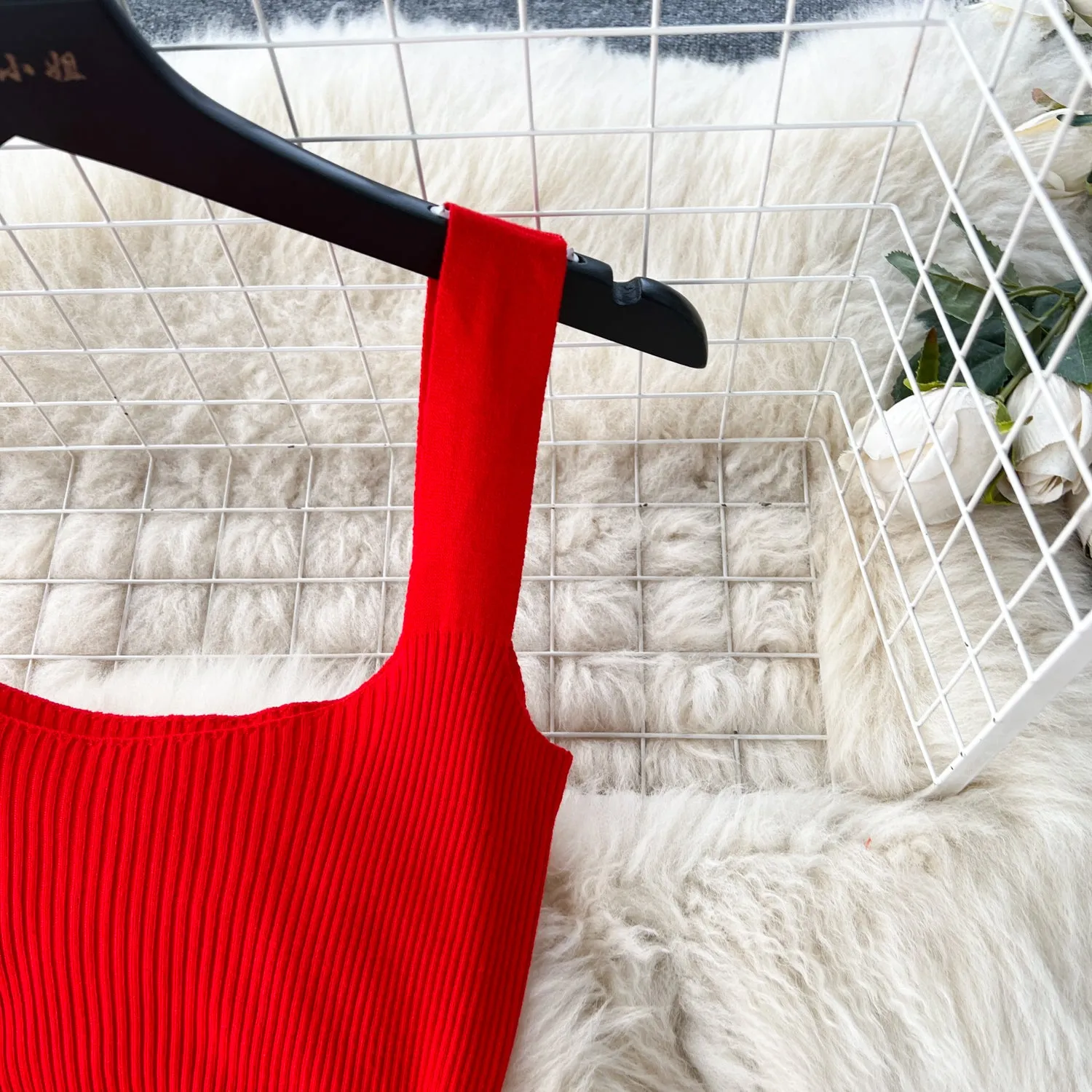 Solid Color Slim-fitting Knitted Dress