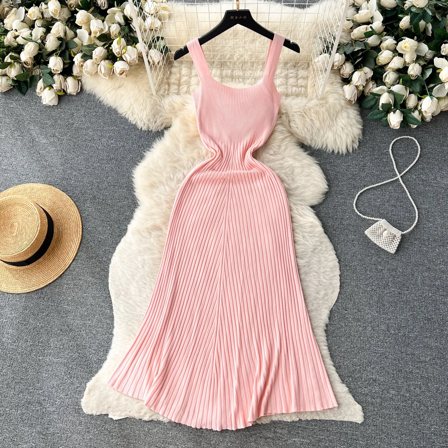 Solid Color Slim-fitting Knitted Dress